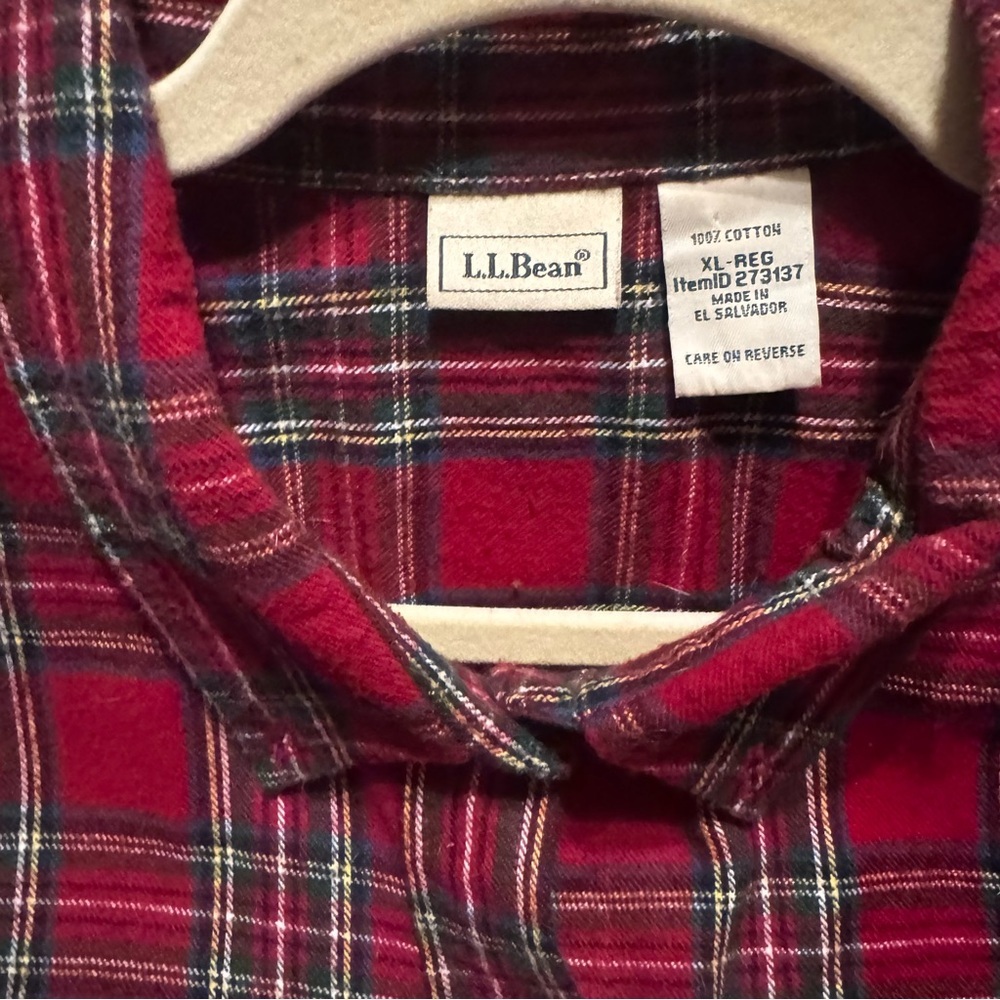 L.L. Bean Men's Red and Green Plaid Button Down Shirt - Picture 4 of 9